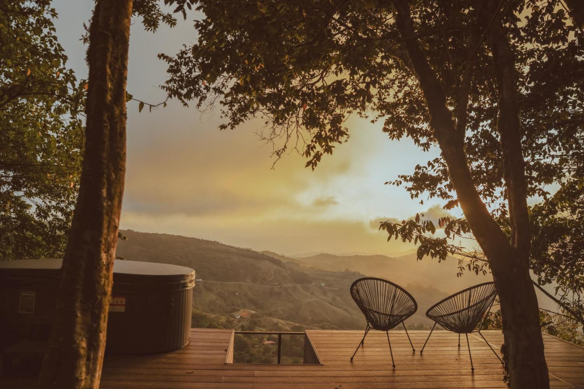 Amalu Luxury View Cabins Monteverde Exterior photo